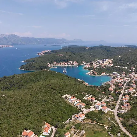 Lovely In Korcula With Kitchen