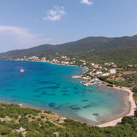 Lovely In Korcula With Kitchen Holiday home *