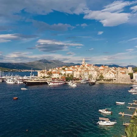 Holiday home Lovely In Korcula With Kitchen